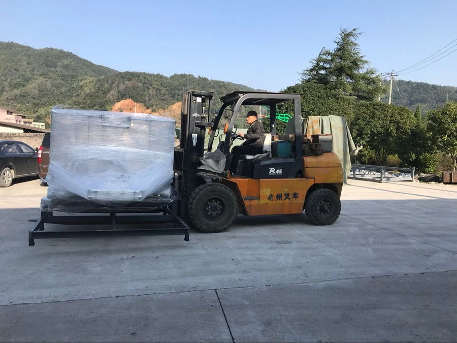 Exported to Turkey :YB-1450ES automatic laminating machine and stacker