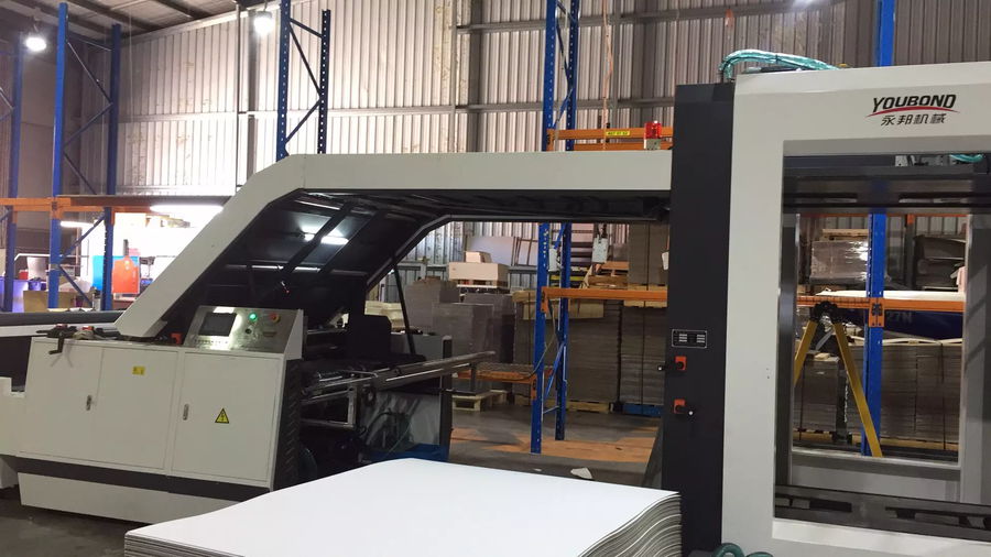 Automatic laminating machine installed in Australia