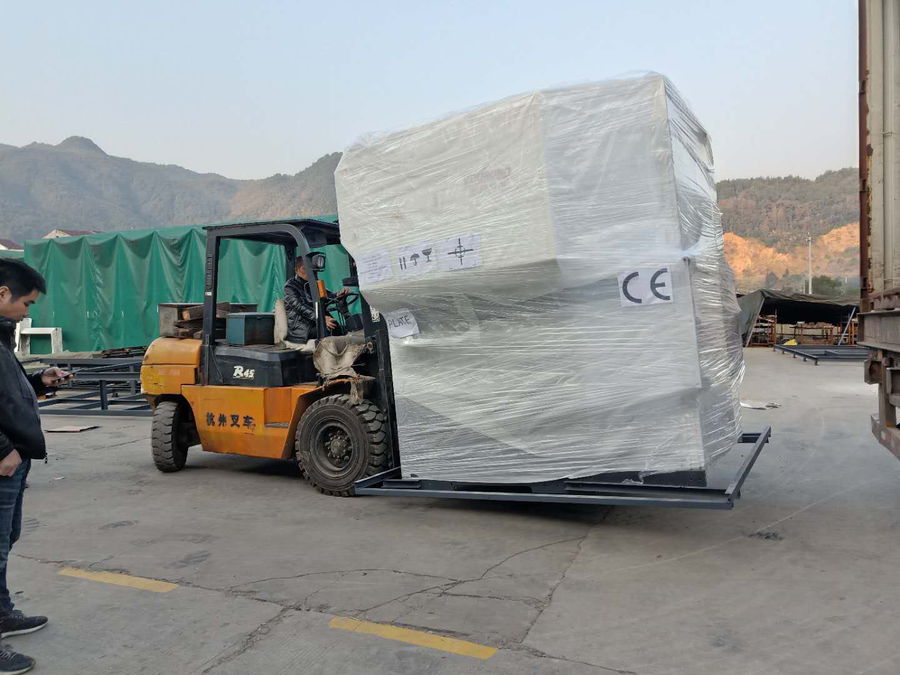 High speed servo laminating machine shipped to Mexico