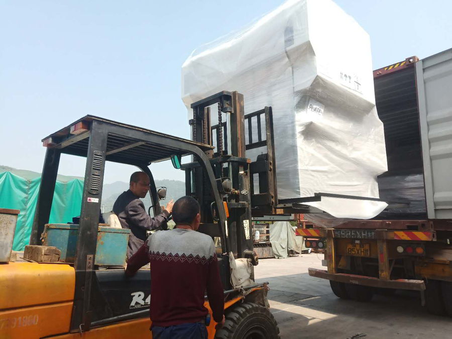 High speed servo laminating machine delivered to Koera