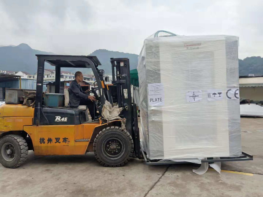 Fully automatic laminator shipped to Egypt