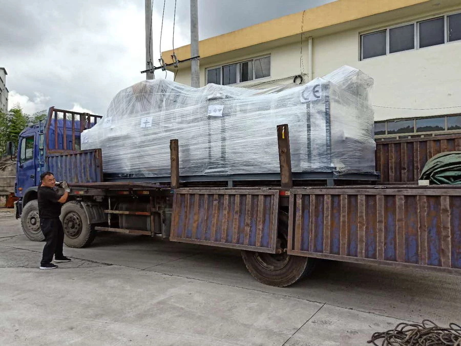Semi auto flute laminator to South Africa