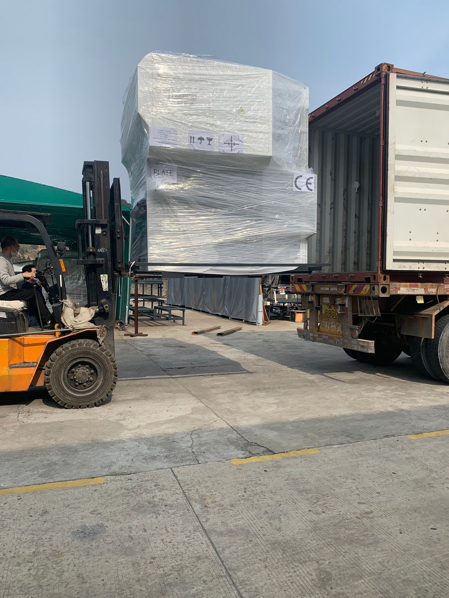 YB-1450H High Speed Flute Laminating Machine Delivery to Algeria