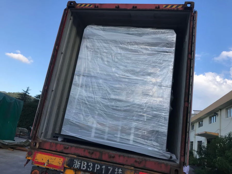 YB-1300E fully automatic laminator shipped to Colombia