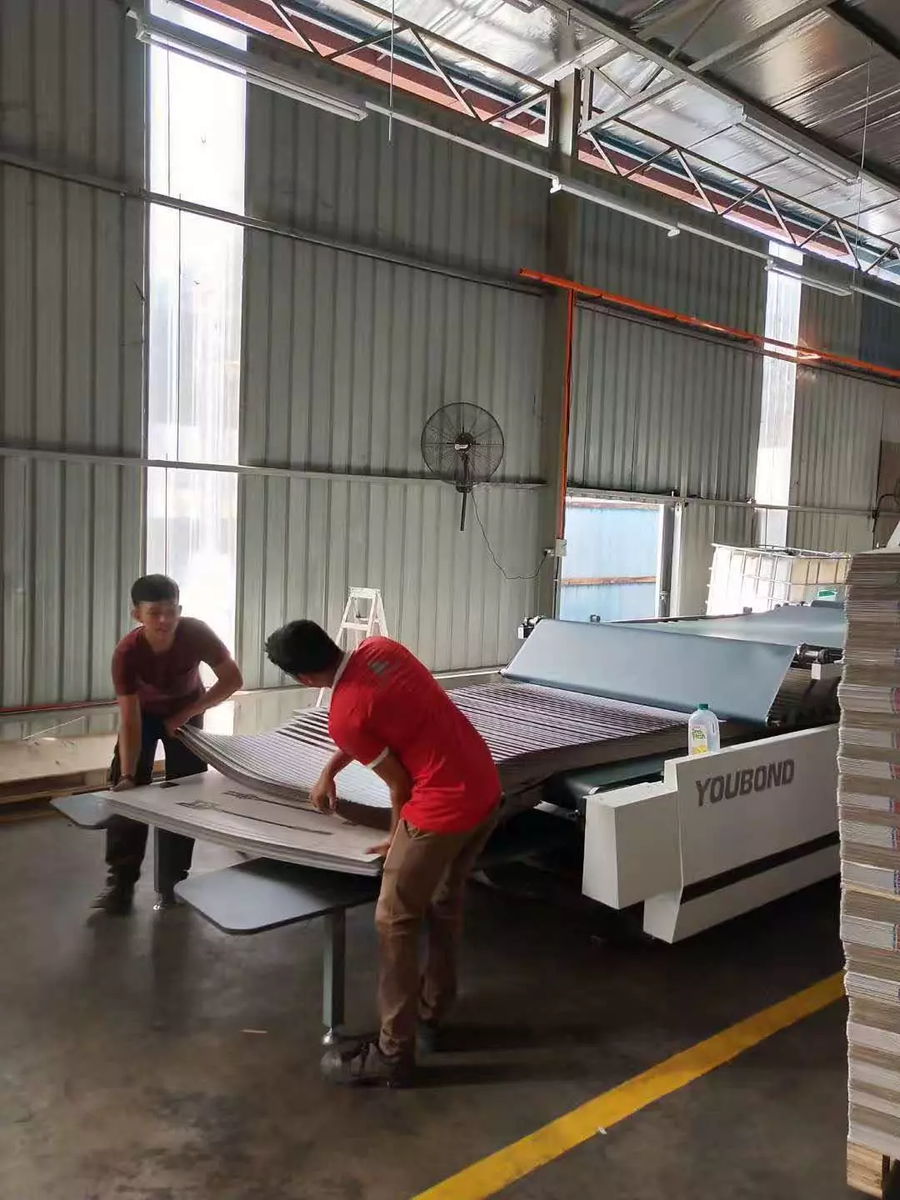 Installation in Malaysia customer's factory-YB-1650E automatic laminating machine