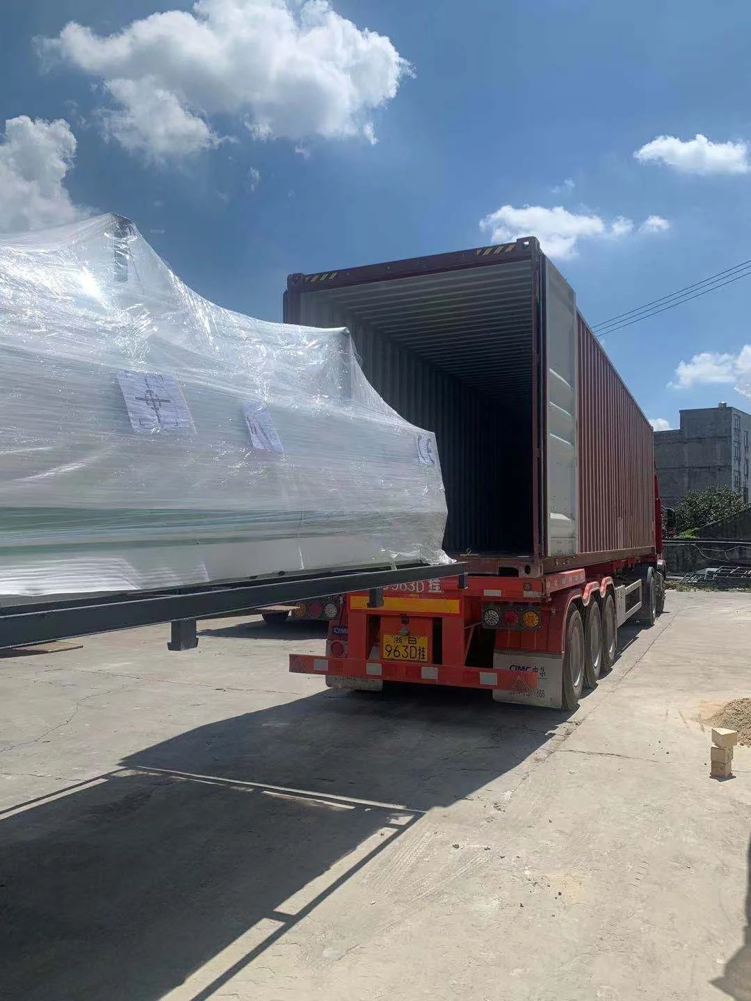 YB-1450H High Speed Servo Type Laminating Machine Deliver to Spain