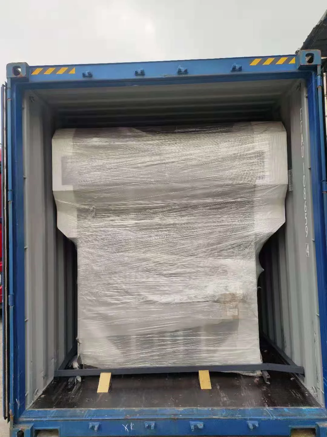 YB-1450HS High Speed Servo Type Laminating Machine  and Auto Pile Turner and stacking machine Deliver to Korea