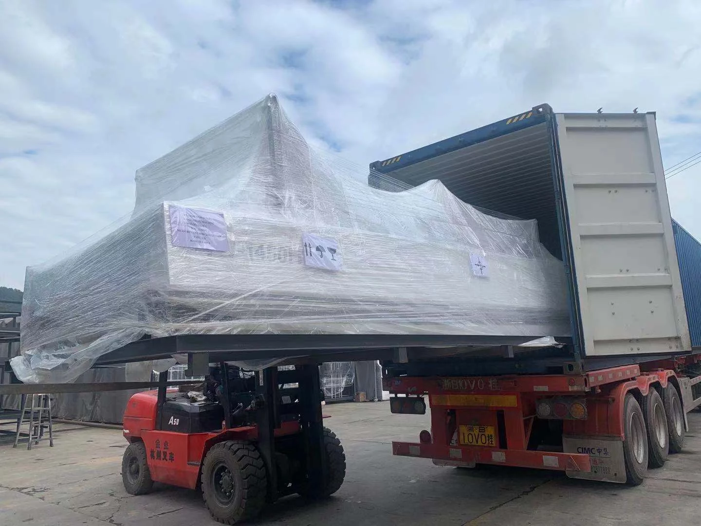 YB-1450H High Speed Servo Type Laminating Machine Deliver to Korean Customer