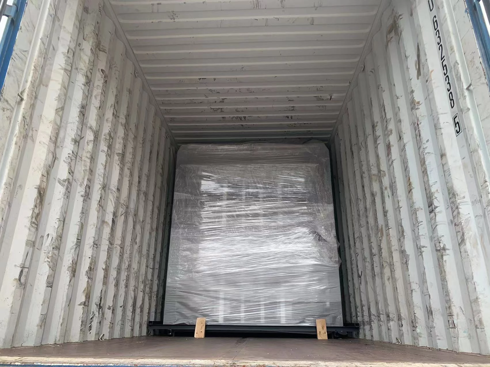YB-1450E Automatic Flute Laminating Machine Deliver to Malaysia
