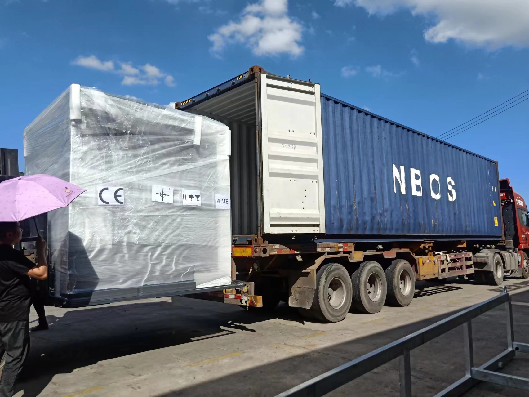 YB-1450H High Speed Servo Type Laminating Machine Deliver To Vietnam