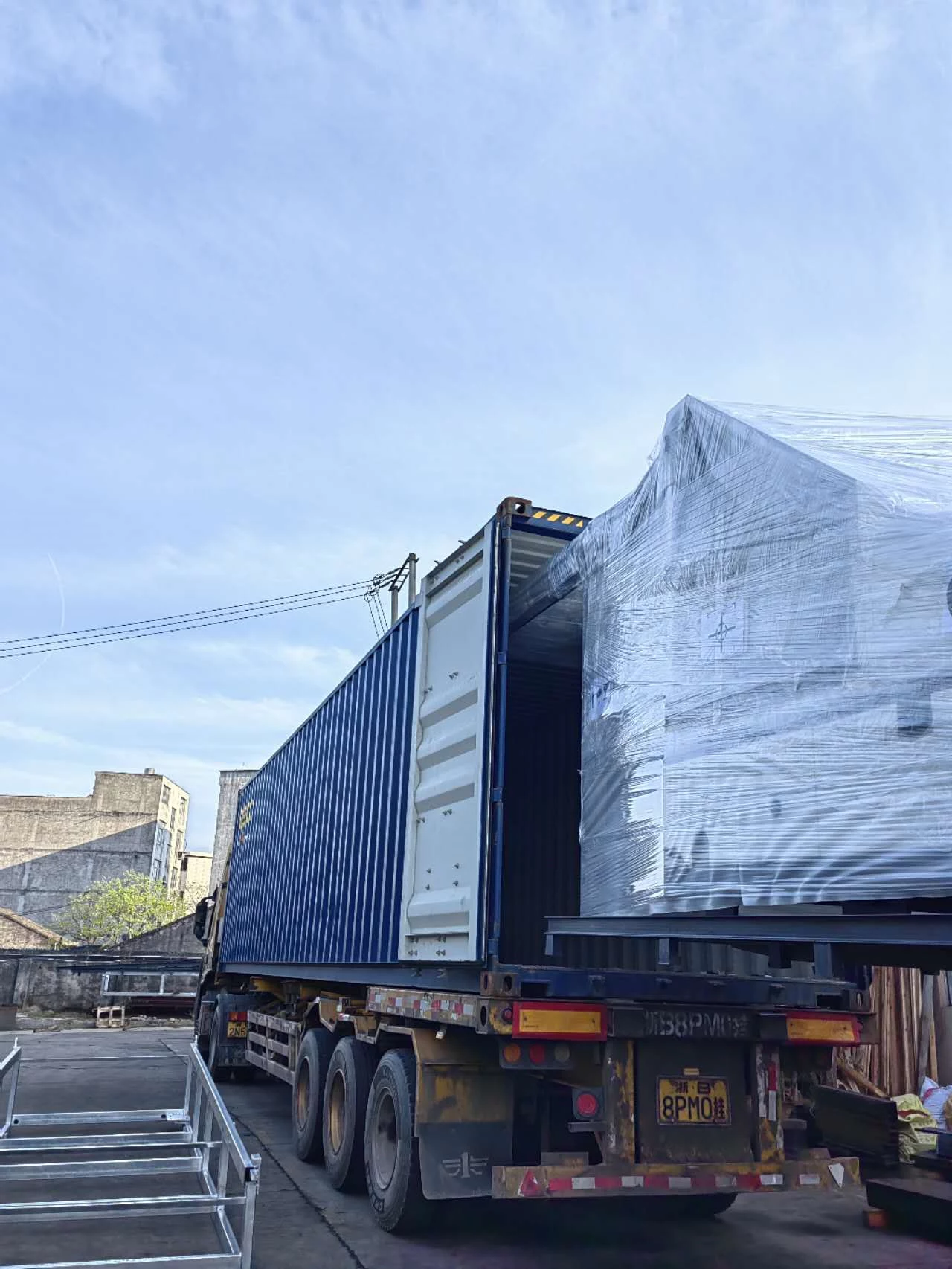 Fully Automatic flute laminator deliver to Turkey